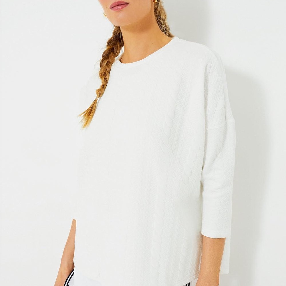 Tuckernuck TNUCK Sport White Cable Ally Swing Sweatshirt size M/L